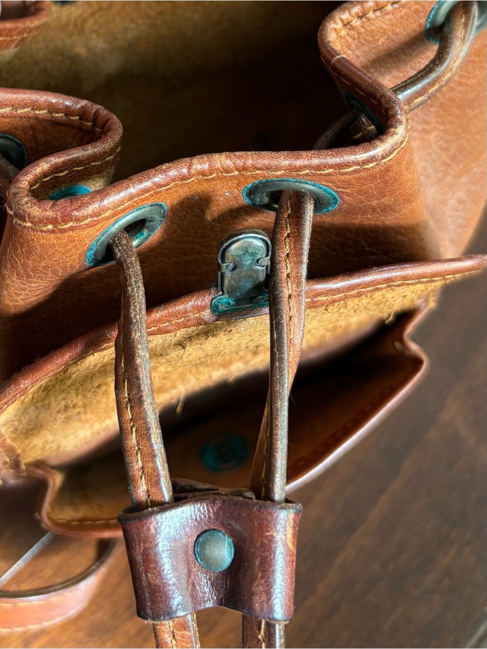 Vintage La Sella Roma Italian Leather Small Backpack Satchel, Drawstring Flap - Picture 12 of 16